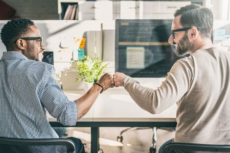 ව්‍යාපාරිකයෙකු වන ඔබට බාහිර පාර්ශව වලින් උපකාර අවශ්‍ය ඇයි?